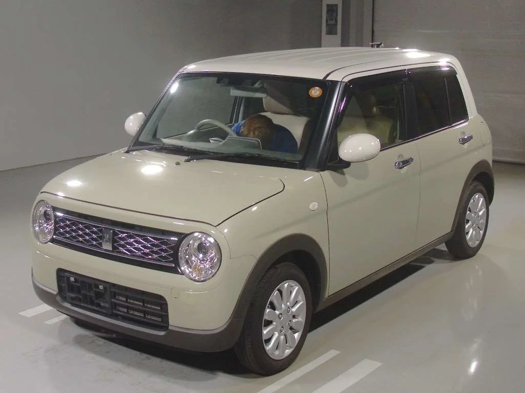 Suzuki Alto Lapin HE33S 2023